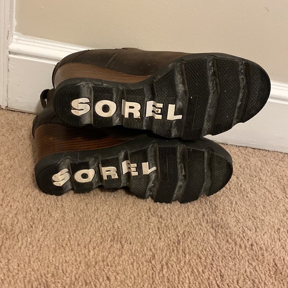 Joan Uptown Chelsea Bootie - Picture 5 of 8